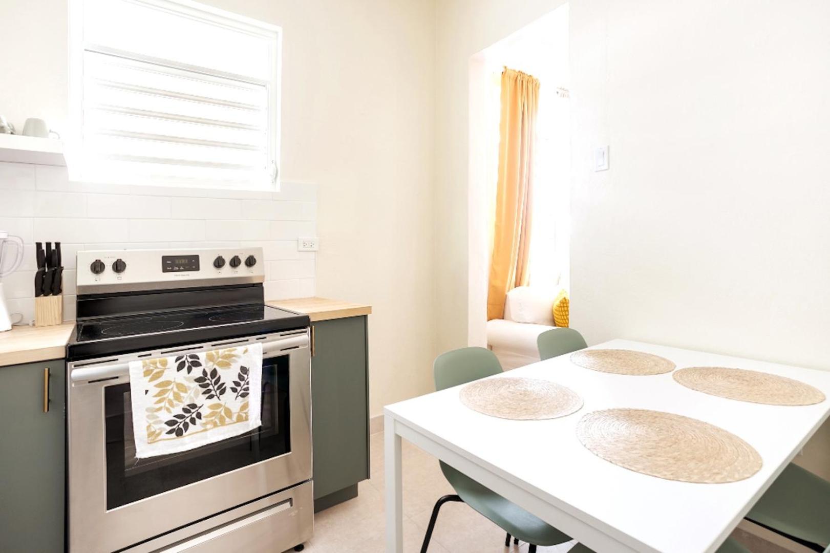 610@Miramar Apartment San Juan Ruang foto