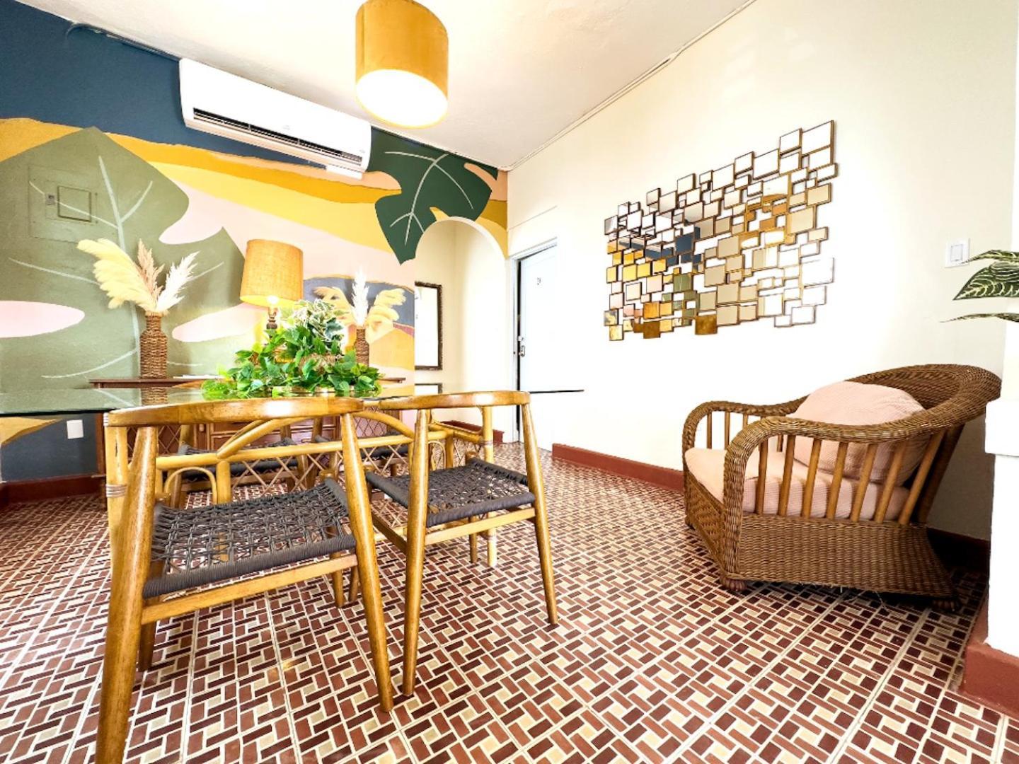 610@Miramar Apartment San Juan Ruang foto